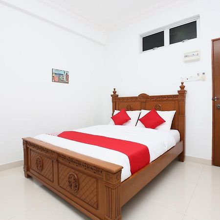 Super Oyo 89435 Nusantara Group Hotel Jertih Ngoại thất bức ảnh