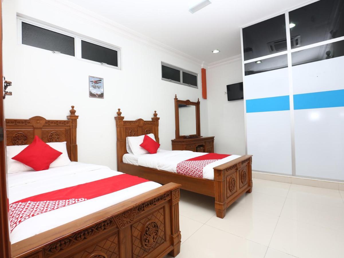 Super Oyo 89435 Nusantara Group Hotel Jertih Ngoại thất bức ảnh