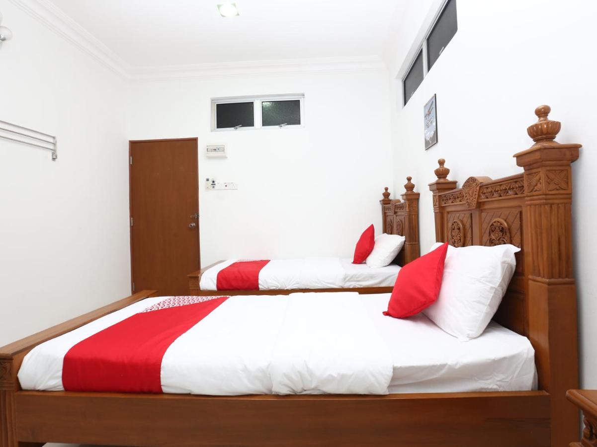 Super Oyo 89435 Nusantara Group Hotel Jertih Ngoại thất bức ảnh